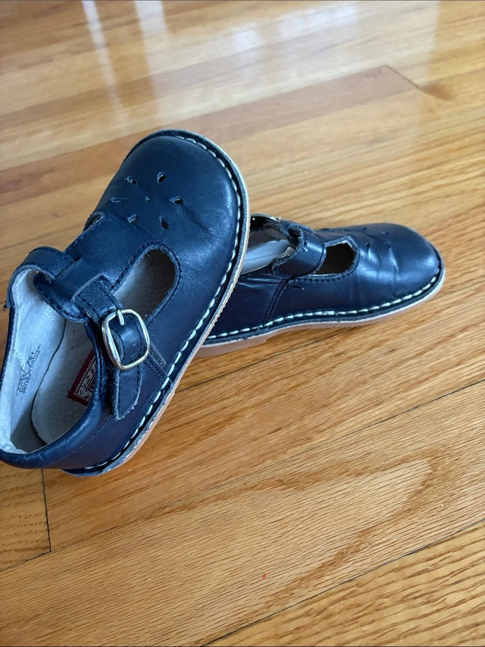 L'Amour Navy Leather T-Strap Girls Dress Shoes
